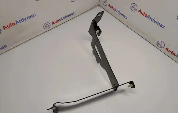 Battery bracket
