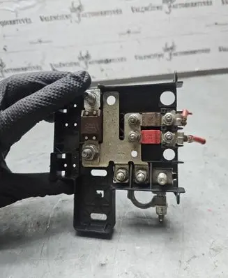 Positive wiring loom