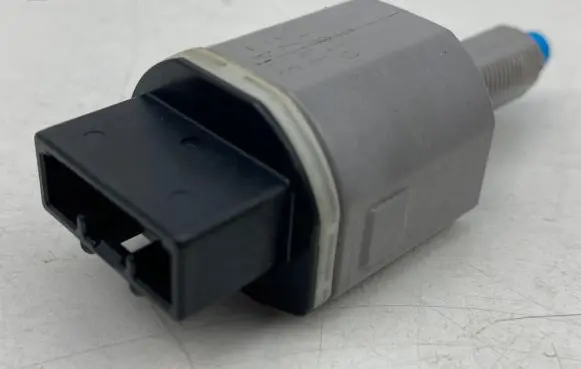 Toyota Prius Prime Brake pedal sensor switch 1Y77018175 3141Y77018175