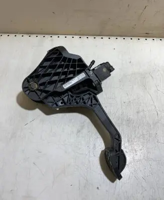 Clutch pedal