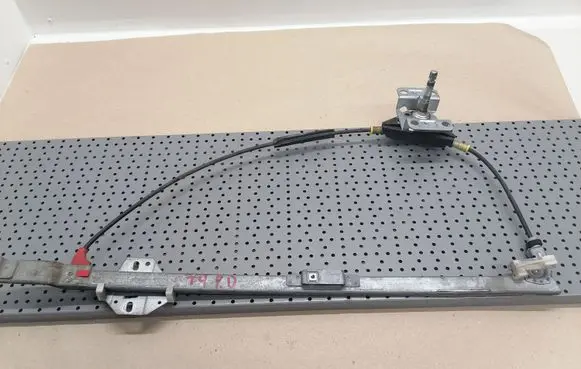 Volkswagen Transporter - Caravelle T4 Front door manual window regulator 037169006 701837502