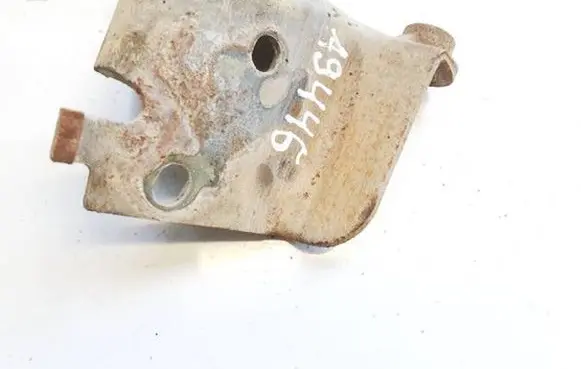 Nissan Almera N16 Engine mounting bracket