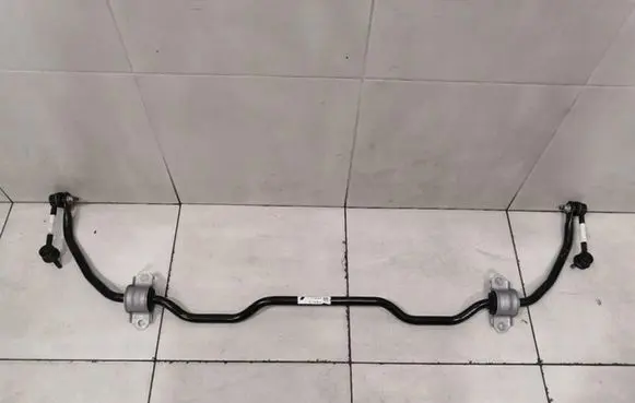 Tesla Model 3 Rear anti-roll bar/sway bar 104448500A
