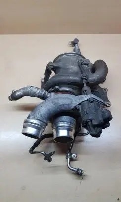 BMW 5 G30 G31 Turbo 8679021