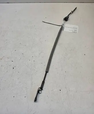 Volvo S60 Front door cable line 913032103