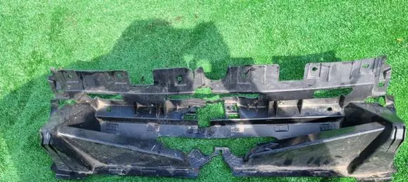 Ford Mondeo MK V Front bumper mounting bracket 82513960