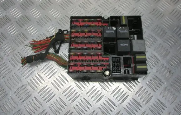 Ford Fiesta Fuse box set 2S5T14401BEG