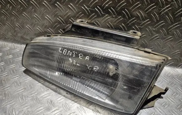 Hyundai Lantra I Headlight/headlamp 7R011108 011108