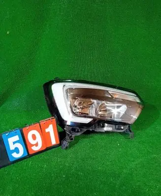 Renault Master III Headlight/headlamp 260105567R 0021113105