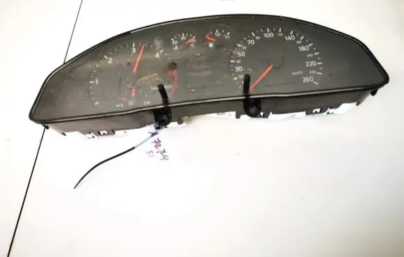Audi A4 S4 B5 8D Speedometer (instrument cluster) 8d0919860e