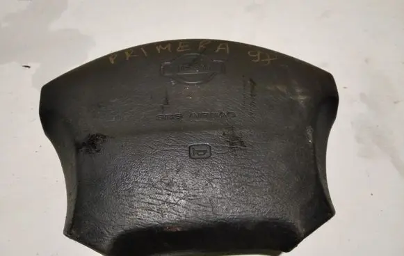 Nissan Primera Steering wheel airbag 6012390