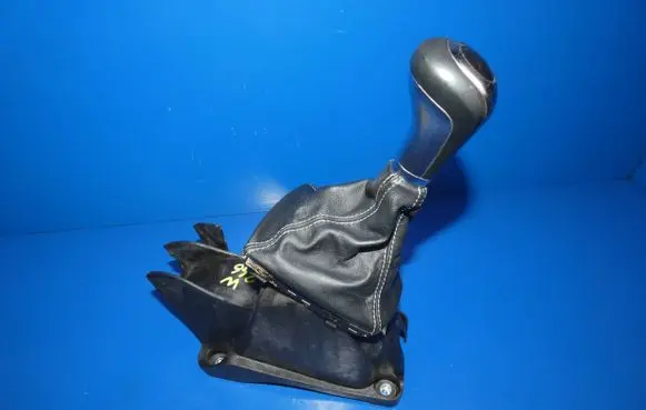 Mercedes-Benz B W246 W242 Gear shifter/selector A2463600509 20120626 120626074032B