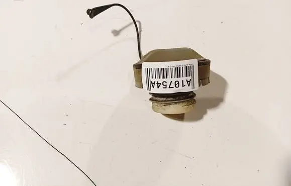 Toyota Corolla Verso E121 Fuel tank filler cap 
