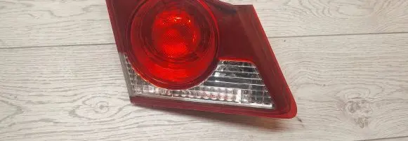 Honda Civic Tailgate rear/tail lights P6068l