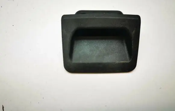 Mercedes-Benz C W204 Front door interior handle A2036980064