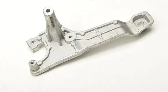 Volvo V60 Engine mount bracket 32249382