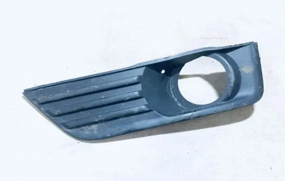 Ford Focus Front bumper lower grill 4m5119953ae 4m51-19953-ae