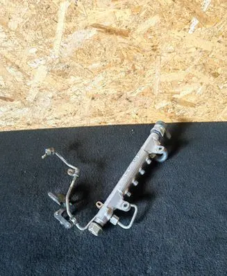 Volkswagen PASSAT CC Fuel main line pipe 03L130089
