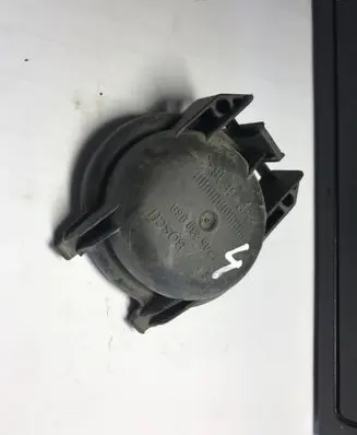 Headlight/headlamp dust cover