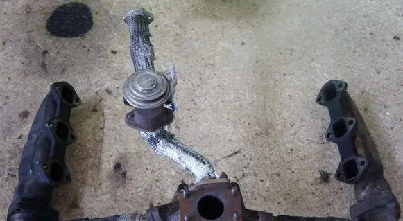 Audi A4 S4 B5 8D Exhaust manifold AKN