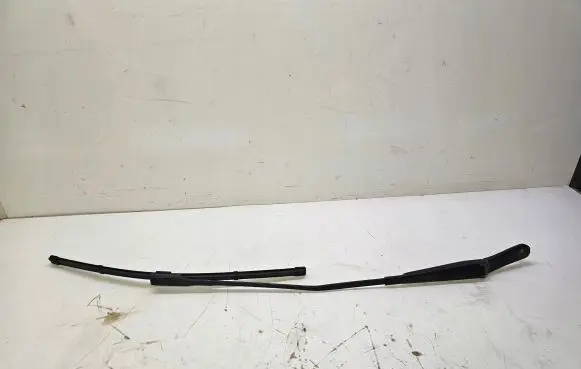 Audi A6 S6 C7 4G Front wiper blade arm 4G1955408D