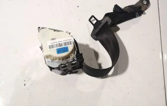 Skoda Fabia Mk2 (5J) Rear seatbelt 