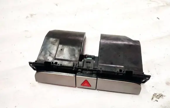 Volkswagen PASSAT B6 Glove box 3c0858407