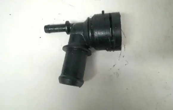 Volkswagen Golf V Engine coolant pipe/hose 1c0122291a
