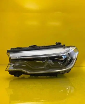 BMW 5 G30 G31 Headlight/headlamp 8499121-01