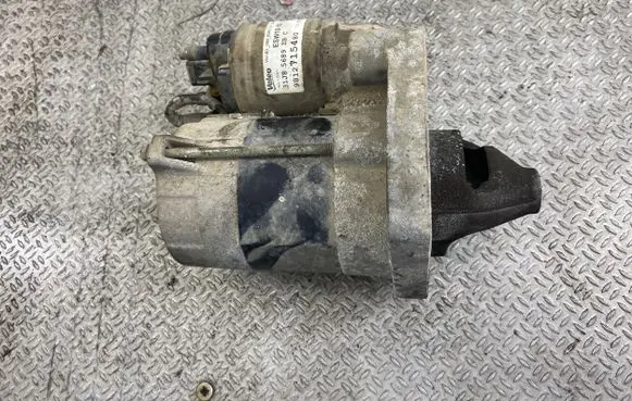 Peugeot 308 Starter motor 9812715480
