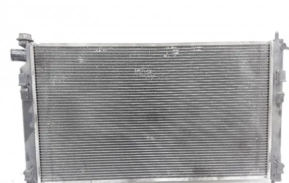 Opel Astra G Coolant radiator