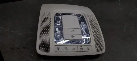 Mercedes-Benz B W247 Boot/trunk interior light a0009008730