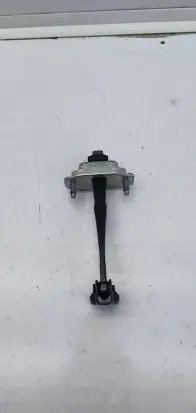 Renault Clio V Rear door check strap stopper