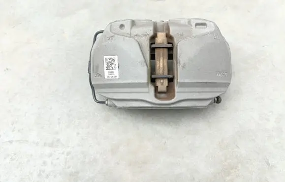 Audi A5 Front brake caliper 8W06CD