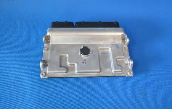 Lexus LBX Engine control unit/module ECU 896615CF40 2836000111