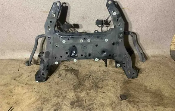 BMW 2 F46 Front subframe 6853913 311110353212