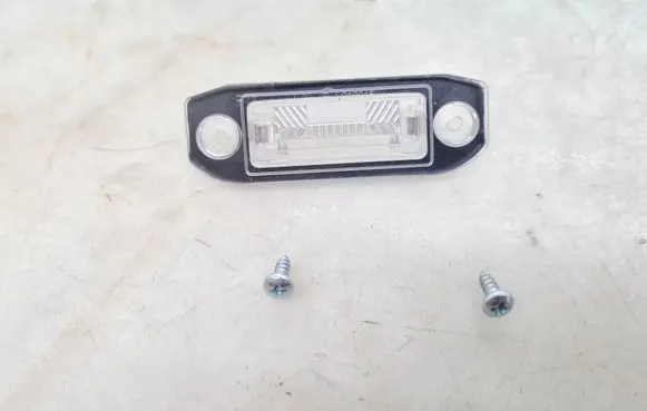 Volvo V50 Number plate light 5211900