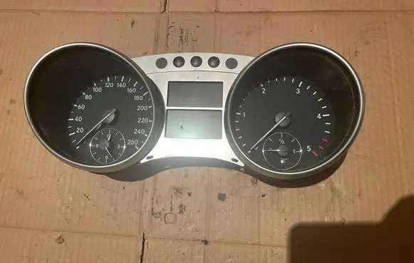 Mercedes-Benz ML W164 Speedometer (instrument cluster) A2C53337599 A2514406247