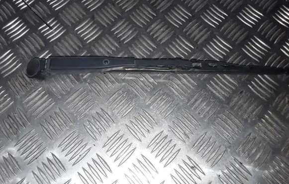Dodge Caliber Rear wiper blade arm