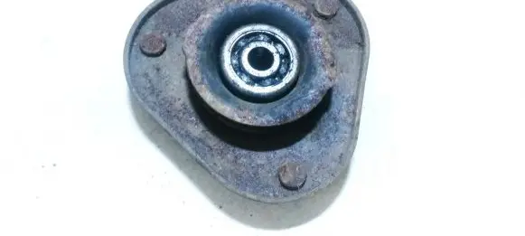 Toyota Corolla Verso AR10 Coil spring mount 