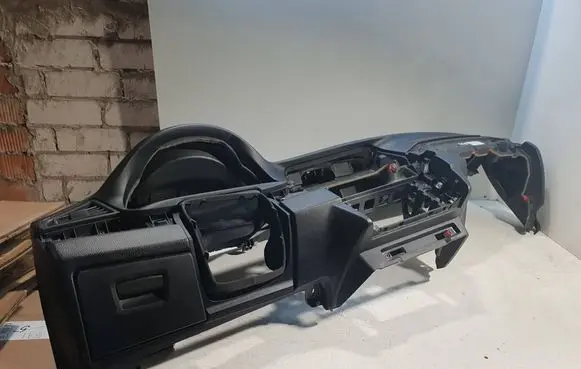BMW 5 F10 F11 Dashboard 9166657 13B108FB