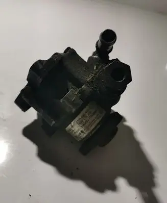 Audi A6 S6 C6 4F Power steering pump 4F0145155E