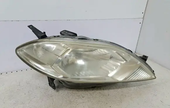 Honda FR-V Headlight/headlamp