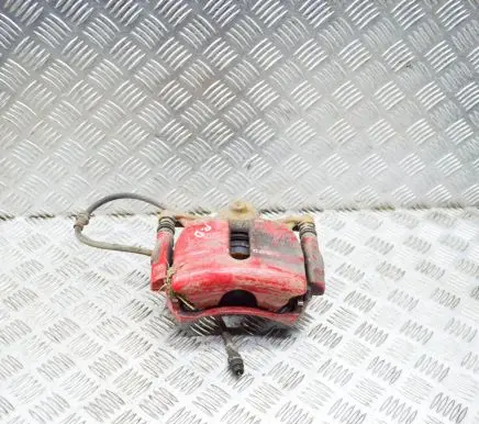 Volkswagen Golf VII Front brake caliper
