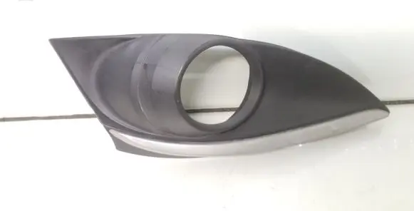 Mazda 6 Front fog light trim/grill GDK550C13