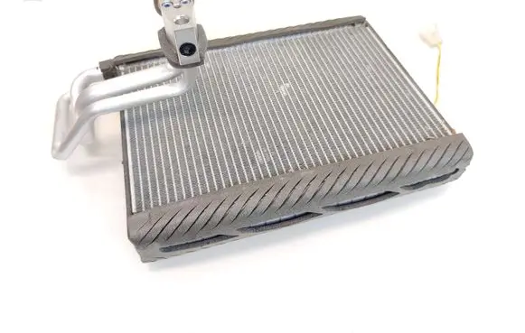Mitsubishi Outlander Air conditioning (A/C) radiator (interior) CSA387B014