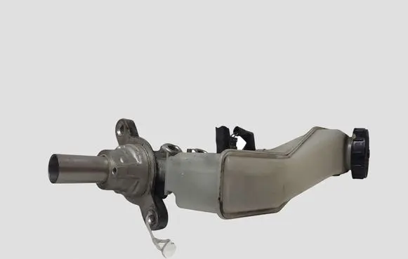 Nissan X-Trail T31 Master brake cylinder 226329