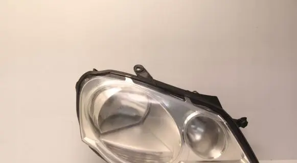 Volkswagen Polo IV 9N3 Headlight/headlamp