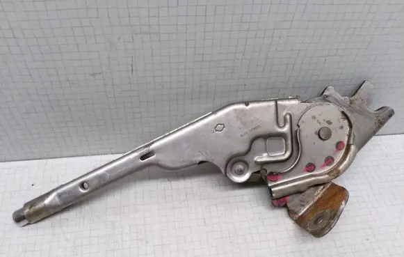 Nissan Almera Tino Handbrake/parking brake lever assembly 1304020719