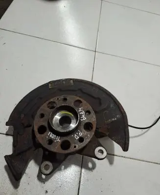 SsangYong Tivoli Front wheel hub Nocode
